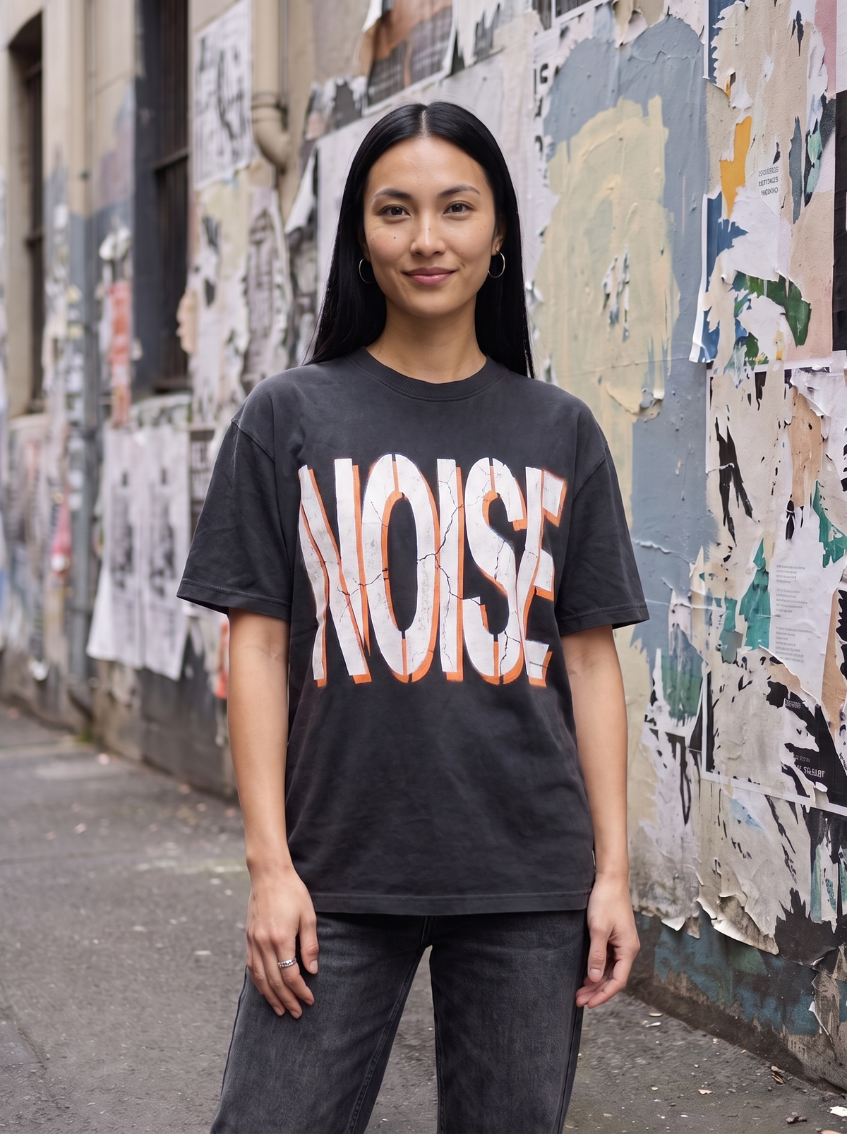 Noise Oversized T-Shirt - Close-up